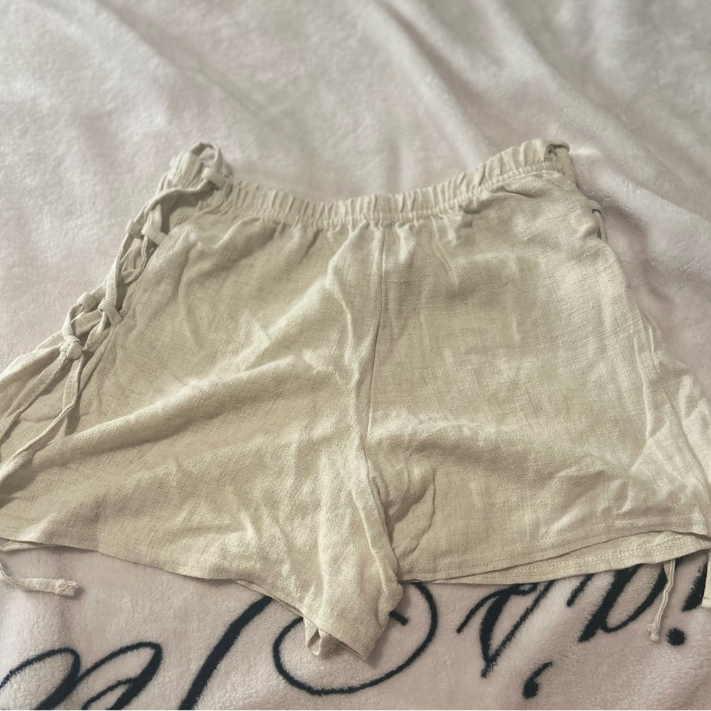 PrettyLittleThing Linen Shorts